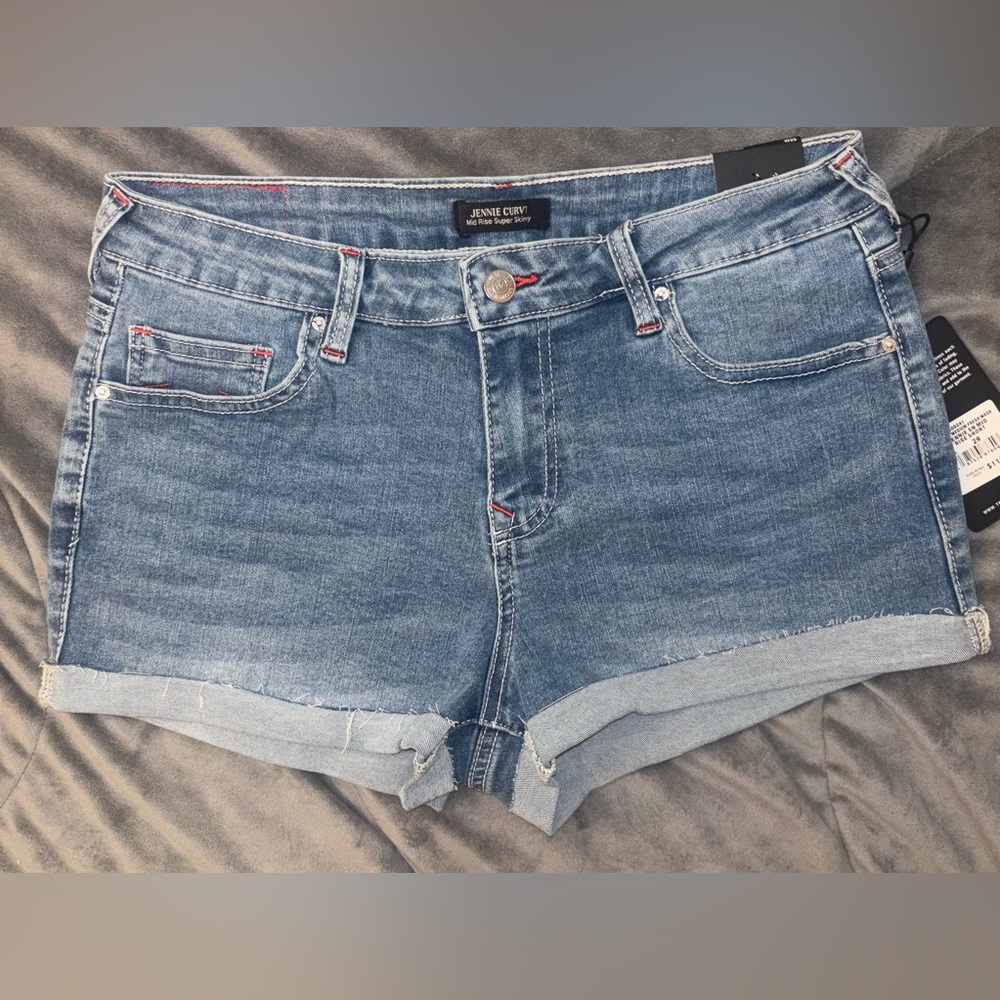 SALE🛍️NWT True Religion Blue Jean Shorts Style No. 600241